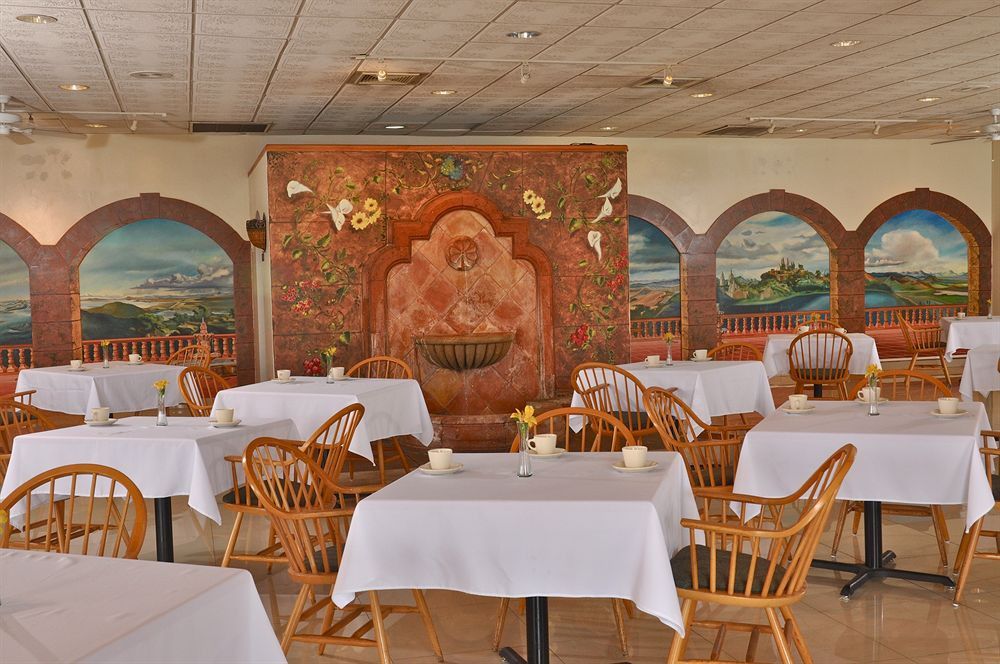 Clarion Inn Near Mcallen Airport Eksteriør bilde